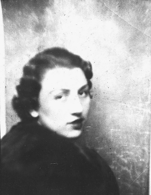Photograph of an unidentified woman, Papworth, 1930s